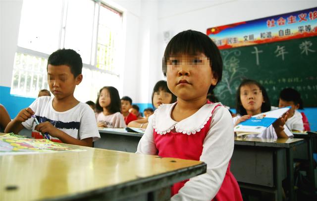 印度“妇联”掀起“厕所革命”  《厕所英雄》揭秘印度大规模离婚原因